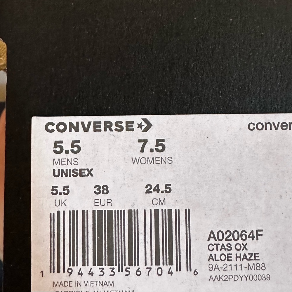 Converse - Picture 5 of 5